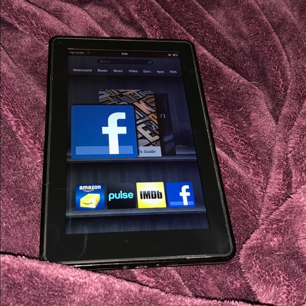 Kindle Fire - Picture 4 of 4